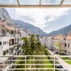 Neues, luxuriöses Penthouse, 138 m2, mit herrlichem Meerblick, nur 130 m vom Meer entfernt, in Dobrota-Kotor, Montenegro.