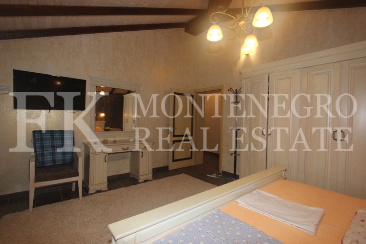 Эксклюзивная каменная вилла, 165 м², в Бар-Зупци, с видом на море и горы в Черногории