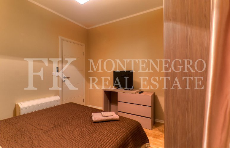 Dupleks apartman, 149m2, u Budvi – Bečići, u apart-hotelu Harmonija, sa prekrasnim pogledom na more, u Crnoj Gori.