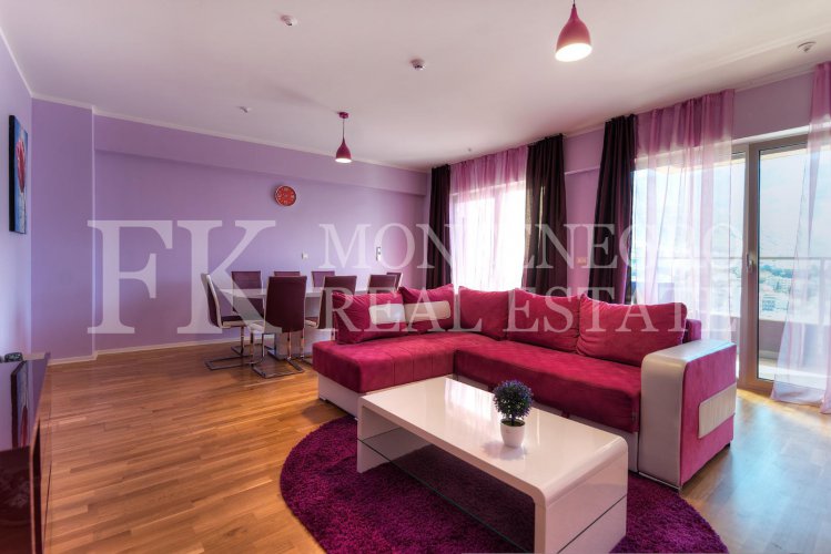 Дуплекс квартира, 149м2, в Будве – Бечичи, в апарт-отеле Harmonia, с великолепным видом на море, в Черногории.