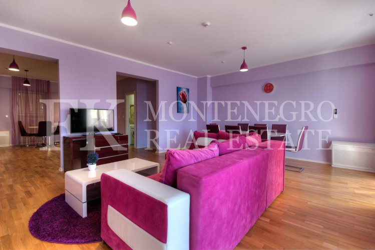 Дуплекс квартира, 149м2, в Будве – Бечичи, в апарт-отеле Harmonia, с великолепным видом на море, в Черногории.