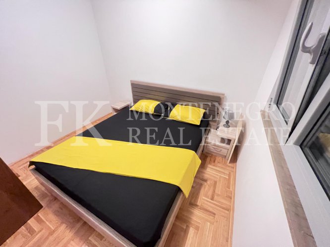 *Новая квартира в Будве, 61м2, с видом на море и горы, в Черногории.