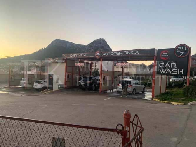 Сниженная цена!!! Отличное вложение! Самообслуживаемая автомойка в Бар с зарядными станциями для электромобилей.