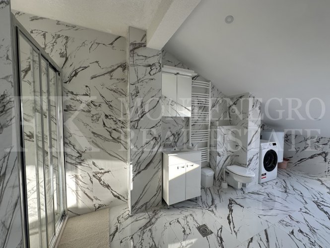 *Отличное вложение! Квартира в Будве, всего в 150 м от моря, в Черногории