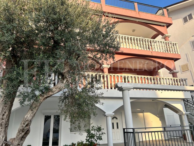 Charming Apartment in Pržno-Miločer – 87 m², Optional Parking and Sea View