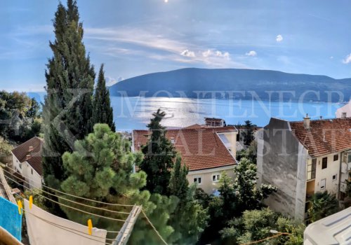 Charming Apartment with Sea View in Herceg Novi – Just 10 Minutes from the Old Town
