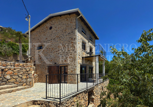 Charming Stone House, 102 m², Bar – Dapčevići Area, Fully Renovated, Move-In Ready, 2 Floors, Panoramic Sea & Mountain Views