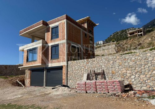 Dream House, 265.30m², with Sea View in Montenegro, Bar, above Dobra Voda-Dubrava – Exclusive Property in Prime Location